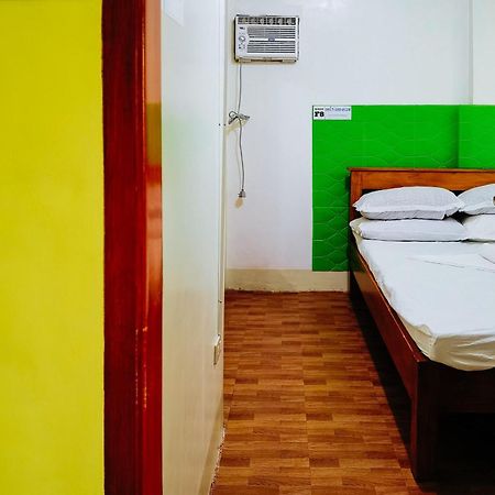 Reddoorz At D128 Lodge Cagayan Valley Tuguegarao City Exterior foto