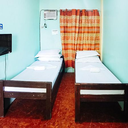 Reddoorz At D128 Lodge Cagayan Valley Tuguegarao City Exterior foto