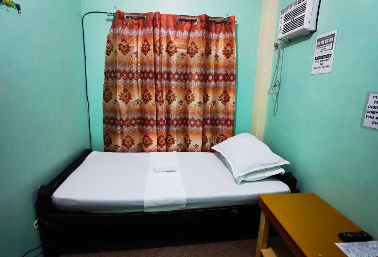 Reddoorz At D128 Lodge Cagayan Valley Tuguegarao City Exterior foto