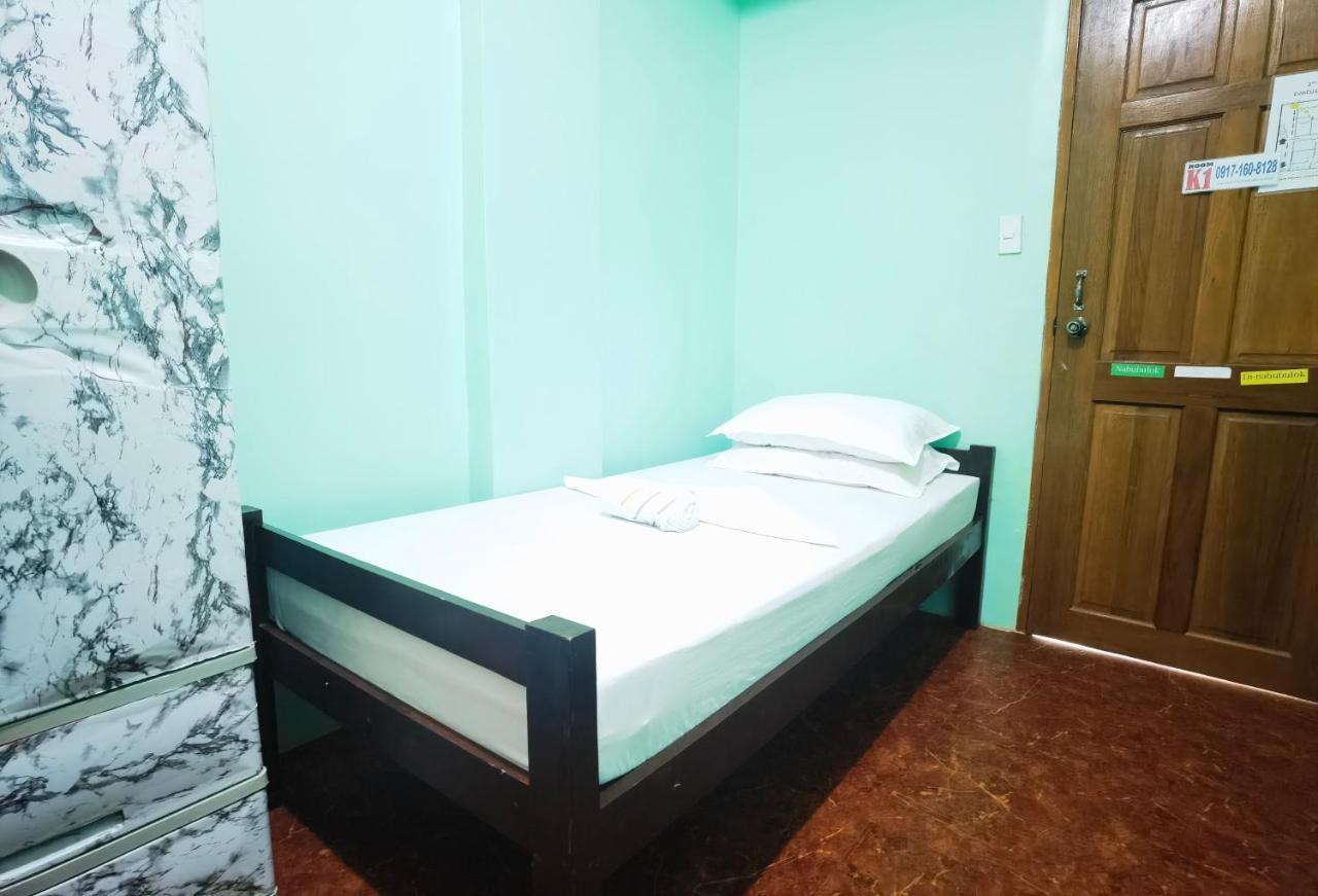 Reddoorz At D128 Lodge Cagayan Valley Tuguegarao City Exterior foto