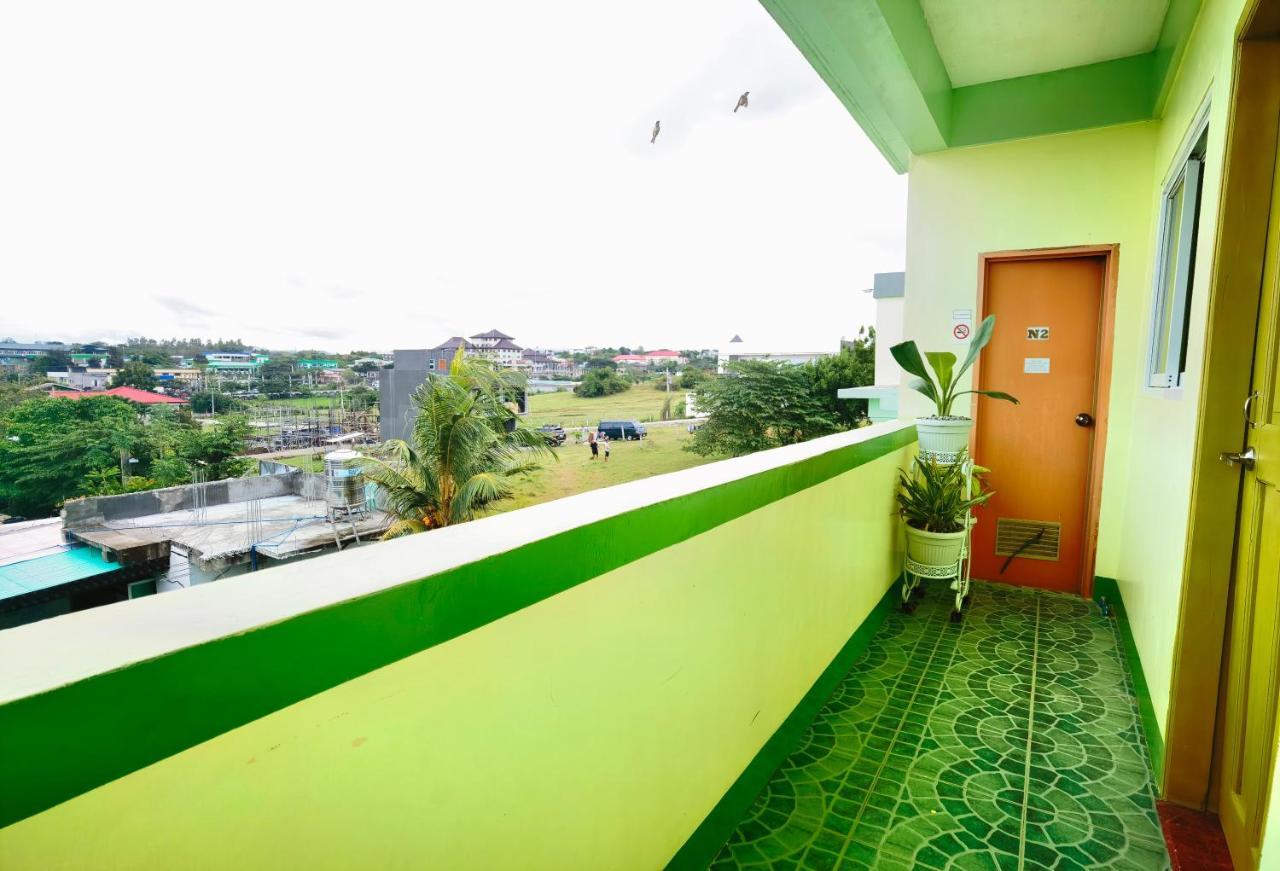 Reddoorz At D128 Lodge Cagayan Valley Tuguegarao City Exterior foto