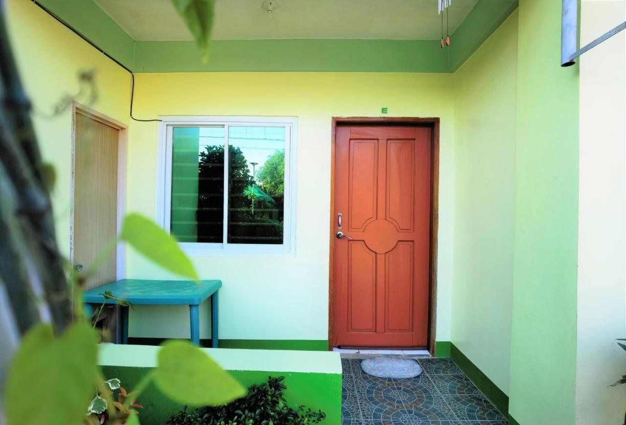 Reddoorz At D128 Lodge Cagayan Valley Tuguegarao City Exterior foto