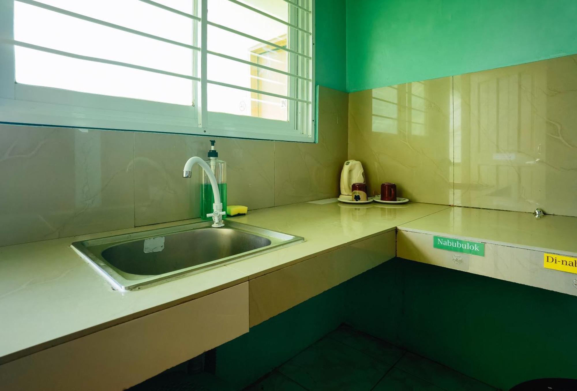 Reddoorz At D128 Lodge Cagayan Valley Tuguegarao City Exterior foto